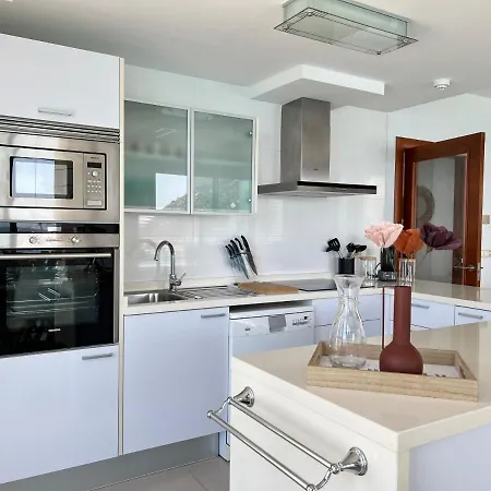 Exclusive On The First Line - Inmodream דירה *